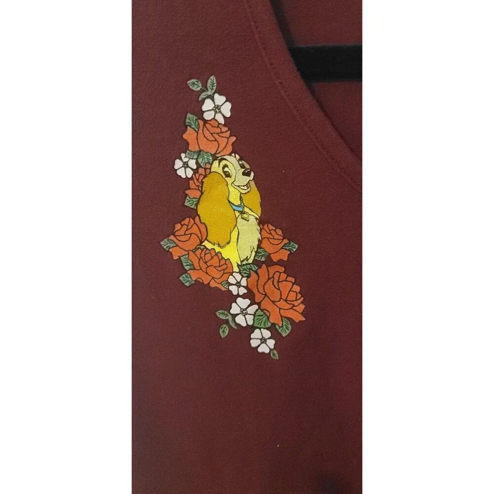 Disney Lady and the Tramp Women’s Burgundy Floral Nightgown Sleep Shirt Size M - Picture 2 of 7